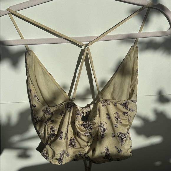 Urban Outfitters Top - Picture 3 of 3